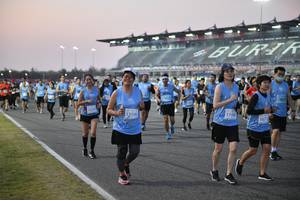 BIB: 1525, 133, 53105
                            <button type="button" onclick="openModal(10463609)" class="btn btn-primary btn-sm float-right btn-popup" data-toggle="modal" data-target=".modal-high-quality">
                        <i class="fas fa-shopping-cart"></i> Add to Cart
                    </button>
                                            <button type="button" onclick="isThisMe(10463609, true)" class="btn btn-success btn-sm float-right btn-popup btn-isme hidden" data-toggle="tooltip" data-placement="bottom" title="นี่คือรูปของคุณใช่ไหม คลิกที่นี่เพื่อเอาเข้าอัลบั้ม">
                        <i class="fas fa-plus"></i> Add to album
                    </button>
                    <button type="button" onclick="isThisMe(10463609, false)" class="btn btn-warning btn-sm float-right btn-popup btn-isnotme hidden">
                        <i class="fas fa-ban"></i> Remove from album
                    </button>